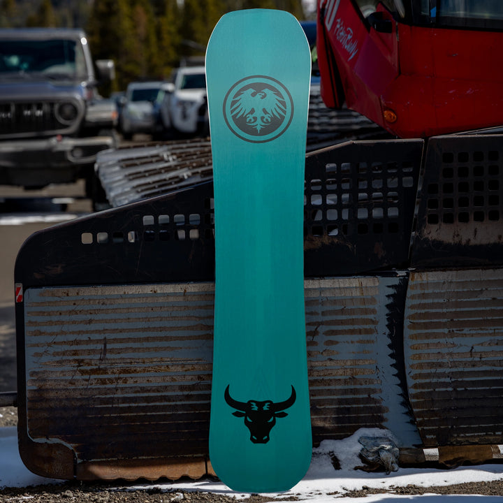 Men’s 2027 Benchmark Snowboard