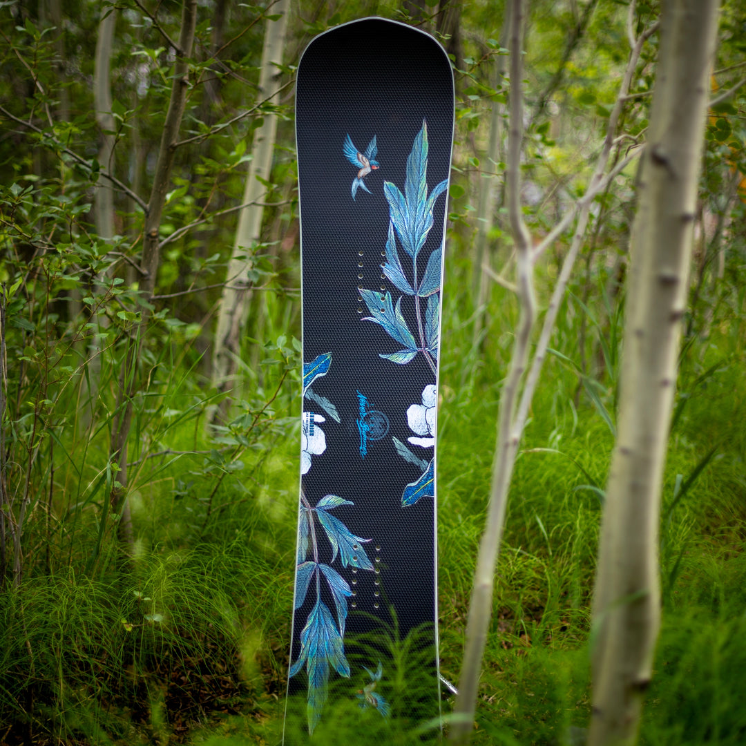 Women’s 2027 Cascade Snowboard